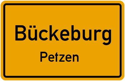 Ortsschild Bückeburg Petzen