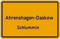 Hauptstraße in Ahrenshagen-DaskowSchlemmin