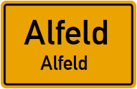 Im Hindenburg-Stadion in AlfeldAlfeld