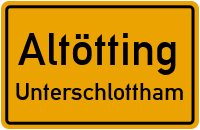 Mitterstraße in 84503 Altötting (Unterschlottham)