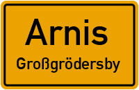 Schulstraße in ArnisGroßgrödersby