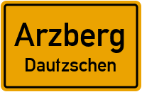 Dorfstraße in ArzbergDautzschen
