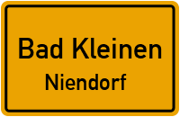 an Der Bundesstraße in Bad KleinenNiendorf