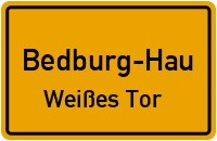 Alter Park in Bedburg-HauWeißes Tor