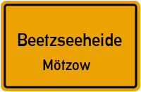 Mötzower Dorfstraße in BeetzseeheideMötzow