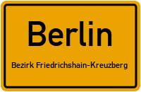 Uferweg in BerlinBezirk Friedrichshain-Kreuzberg