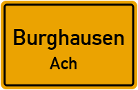 Am Kirchplatz in BurghausenAch