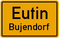 Dorfstraße in EutinBujendorf