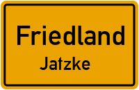 Am Dorfplatz in FriedlandJatzke