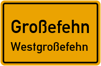 Leerer Landstraße in 26629 Großefehn (Westgroßefehn)