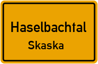 Sportplatzweg in HaselbachtalSkaska