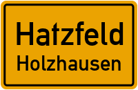 Feldstraße in HatzfeldHolzhausen