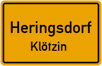 Dorfstraße in HeringsdorfKlötzin