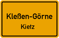 Dorfstraße in Kleßen-GörneKietz