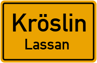Schulstraße in KröslinLassan