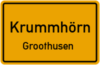 Dorfstraße in KrummhörnGroothusen