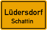 Hauptstraße in LüdersdorfSchattin