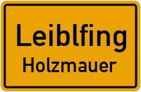 Holzmauer in LeiblfingHolzmauer