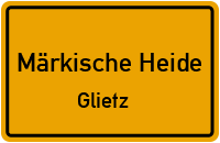 Glietzer Dorfstraße in Märkische HeideGlietz