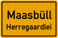 Bahnhofstraße in MaasbüllHerregaardlei