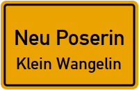 Hofplatz in Neu PoserinKlein Wangelin
