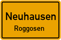 Roggosener Hauptstraße in NeuhausenRoggosen