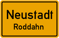 Roddahner Dorfstraße in NeustadtRoddahn