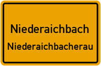 Landstraße in NiederaichbachNiederaichbacherau