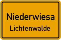 Schloßallee in NiederwiesaLichtenwalde