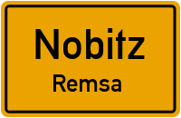 Dorfstraße in NobitzRemsa