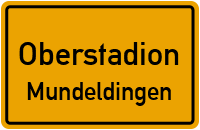 Dorfstraße in OberstadionMundeldingen