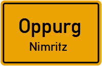 Ortsstraße in OppurgNimritz