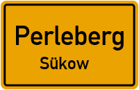 Schilder Weg in PerlebergSükow