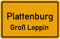 Kleine Straße in PlattenburgGroß Leppin