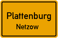 Netzower Dorfstraße in PlattenburgNetzow