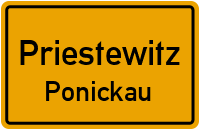 Hauptstraße in PriestewitzPonickau