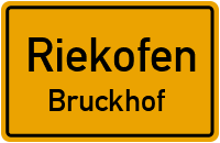Bruckhof in 93104 Riekofen (Bruckhof)