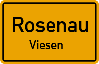 Viesener Dorfstraße in RosenauViesen