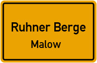 Lindenallee in Ruhner BergeMalow