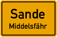 Am Bahndamm in SandeMiddelsfähr