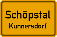 Kirchplatz in SchöpstalKunnersdorf