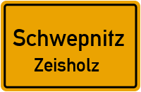 Dorfstraße in SchwepnitzZeisholz
