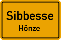 Hönzer Dorfstraße in SibbesseHönze