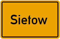 Ortsschild von Sietow in Mecklenburg-Vorpommern