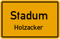 Holzacker in StadumHolzacker