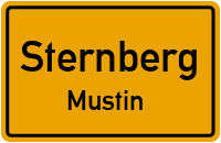 Kastanienallee in SternbergMustin