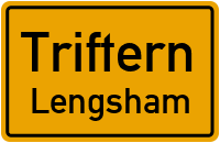 Dorfstraße in TrifternLengsham