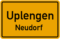 Kanalseitenstraße in UplengenNeudorf