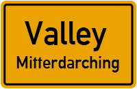 Feldweg in ValleyMitterdarching