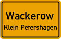 Lange Straße in WackerowKlein Petershagen